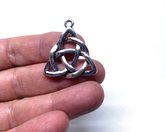 10Pcs. Trinity Knot Charm, Tibetan Style Alloy Pendants, Celtic Trinity Knot, Antique Silver, Celtic Knot Charms Pendants