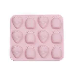 Food Grade Silicone Mold Strawberry & Pineapple, Cake Decoration, Chocolate, Candy, Soap, UV Resin, Epoxy Resin Jewelry Making