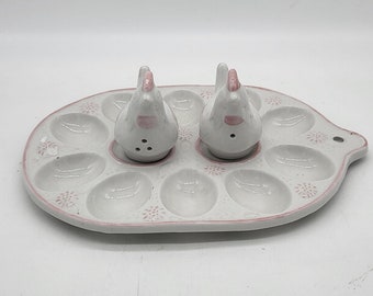 Ceramic egg plate with vintage salt and pepper shakers