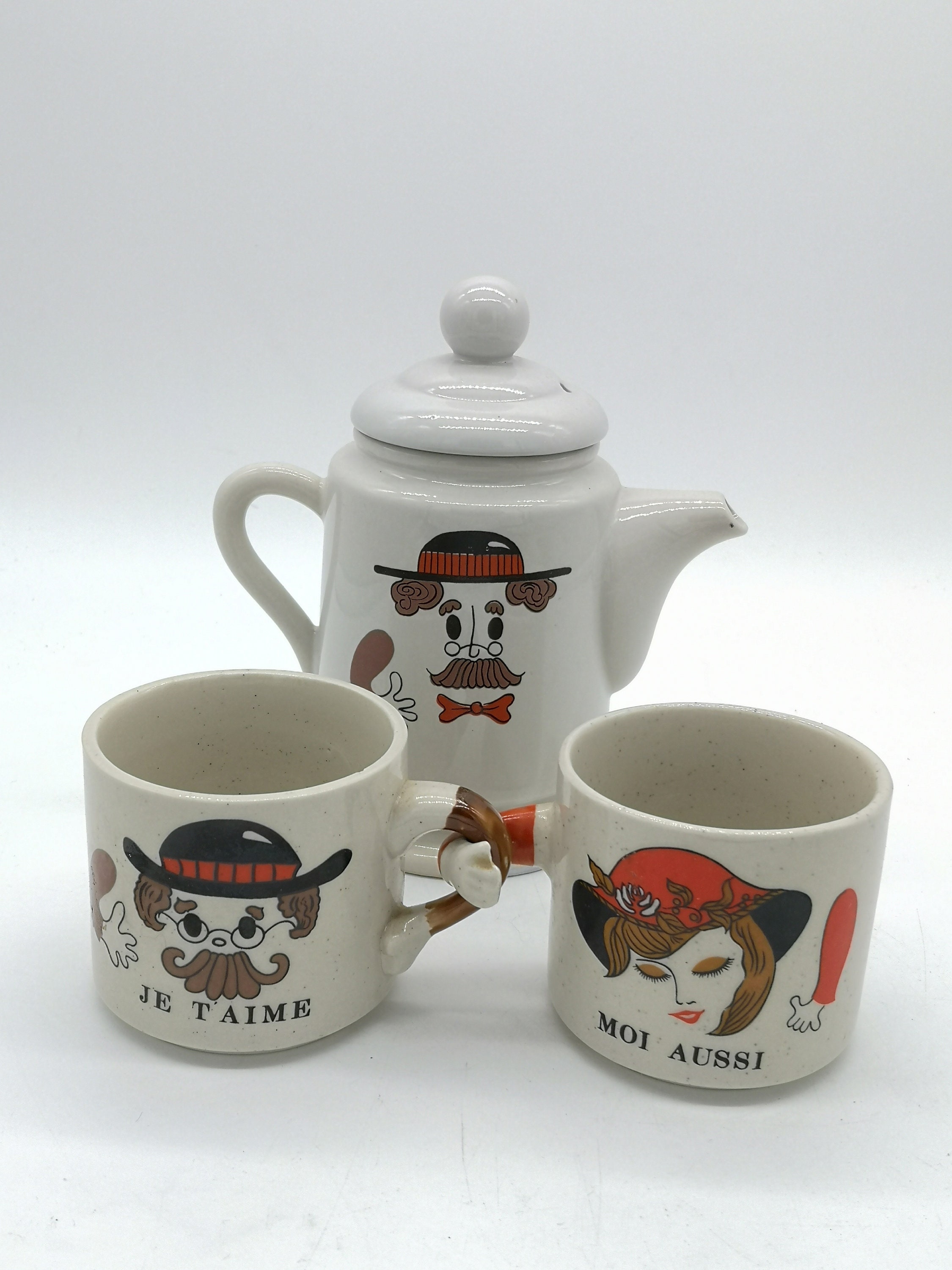 Lot 2 Tasses et Une Théière en Grès Korea Petit Déjeuner Vintage I Love You