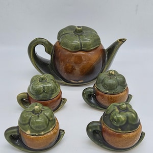 Service à thé vintage céramique théière citrouille et 4 tasses  | Vintage Pumpkin Teapot Set with 4 Tiny Cups | Rustic Ceramic Tea Set