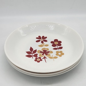 3 soup plates in white opaline arcopal sovipel style