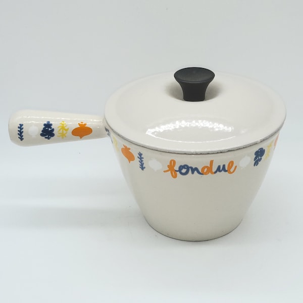 Le Creuset vintage caquelon or fondue pot pattern design France