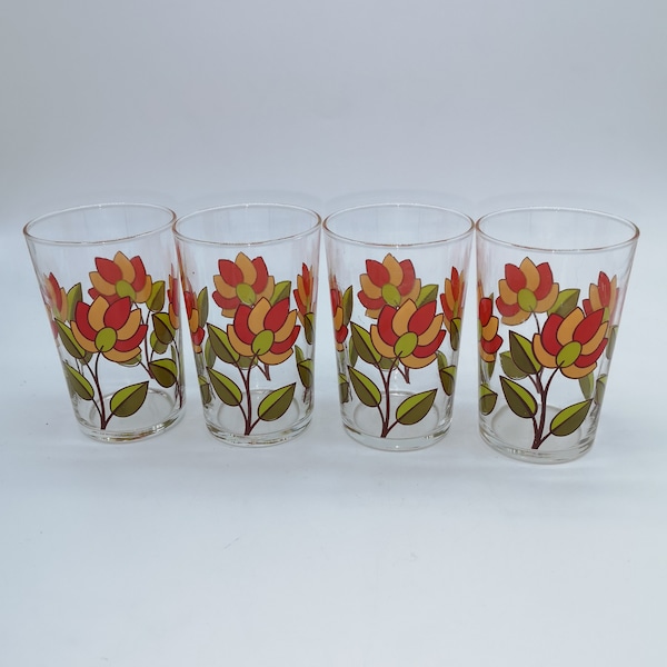 4 vintage glasses with floral decor