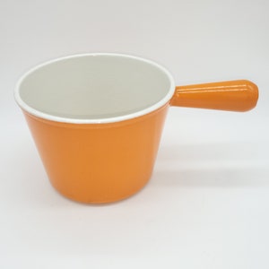 CAQUELON OU POÊLON à Fondue LE CREUSET en Fonte Émaillée Orange Vintage FRANCE EUR 27,00 - FR