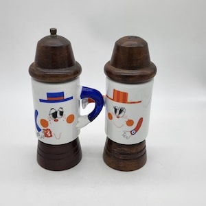 Duo salt and pepper shaker sandstone and vintage wood pepper and salt