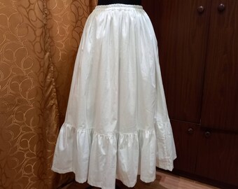 victorian vintage style petticoat Light yvory cotton and lace boho underskirt hippie lolita steampunk skirt