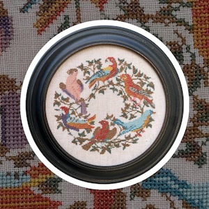 Birds Of A Feather Circle Together - een pdf-kaart met reproductie van antiek handwerk