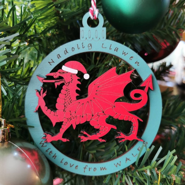 Welsh Dragon Christmas Bauble / NADOLIG LLAWEN decoration / Christmas Decoration from Wales / Red dragon bauble / Welsh Christmas tree dec