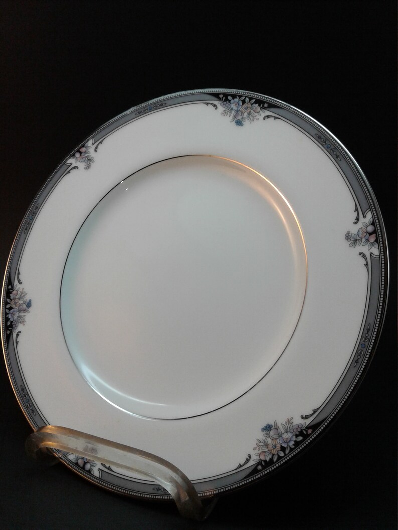 Elegant Dining Noritake Fine China 2 salad plates 1 Bread Butter plate Noritake Squirewood 3 pcs