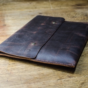 Handmade Brown Kodiak Leather Laptop Sleeve: MacBook, iPad Case