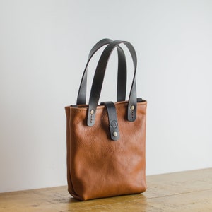 Leather handbag - Italian Leather bag - Tan Leather Bag - Handmade Leather handbag - Small Leather Tote Bag -  Handmade In Britain