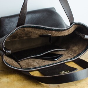 Handmade Leather Bag, Womens Leather Tote Bag in Dark Brown OX Leather, Handmade In Britain. zdjęcie 4