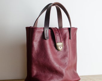 Leather Bag - women’s Leather Bag  - Handmade Leather Bag - Leather Tote Bag - Made in Britain