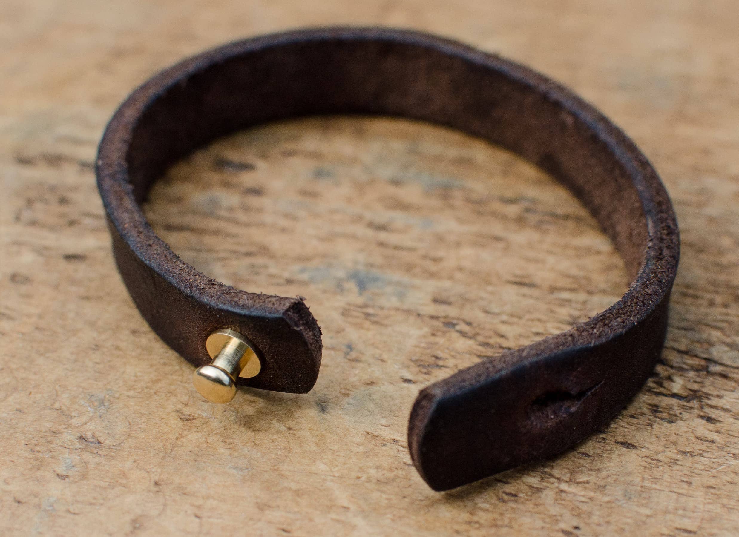 Hb leather jewellery outlet