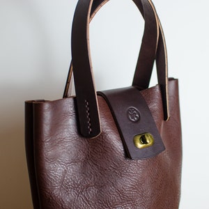 Leather bag, Brown Leather Handbag, Italuan Leather Handbag, Handmade and Designed in Britain. image 2