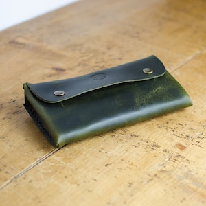 Monedero de piel para mujer, hecho a mano, italiano, con cremallera, diseñado y fabricado en Gran Bretaña.