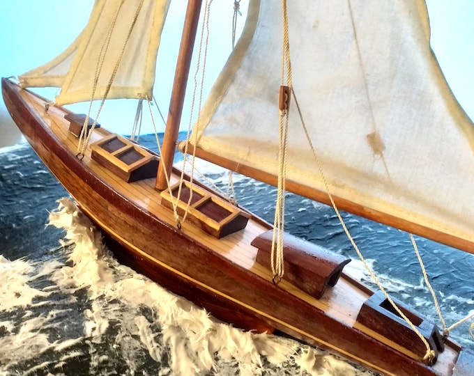 Sailing yacht diorama in rough weather at sea on a base of 42 x 30 cms (16.5 x 11.8 inches)