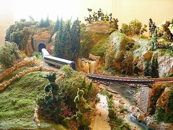 Outland Models N Scale Country House - 1:160 Scale Railway Layout Building For Model Train Sets