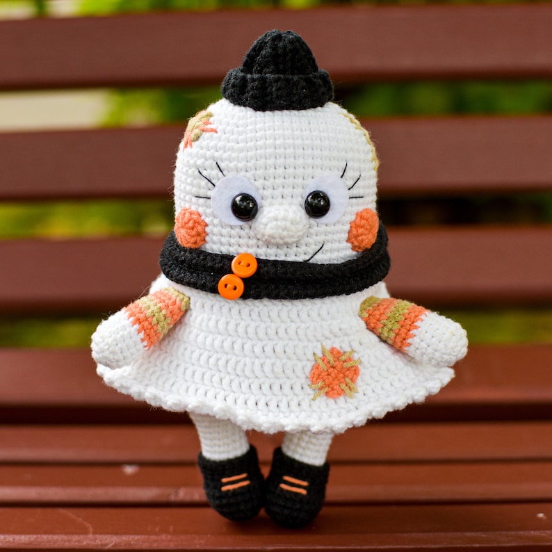 Amigurumi toy pretty little ghost / CROCHET PATTERN in English | Etsy