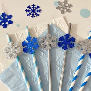 Winter Wonderland Snowflake Straws, Frozen Paper Straws, Snowflake Paper Straws, Winter Onederland Straws, Frozen Decorations, Winter Party