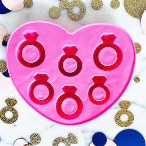 Last Fling Before the Ring Ice Cube Tray, Ring Favors, Ring Chocolate Mold, Bachelorette Party Favors, Hen Party, Bridal Shower Favor
