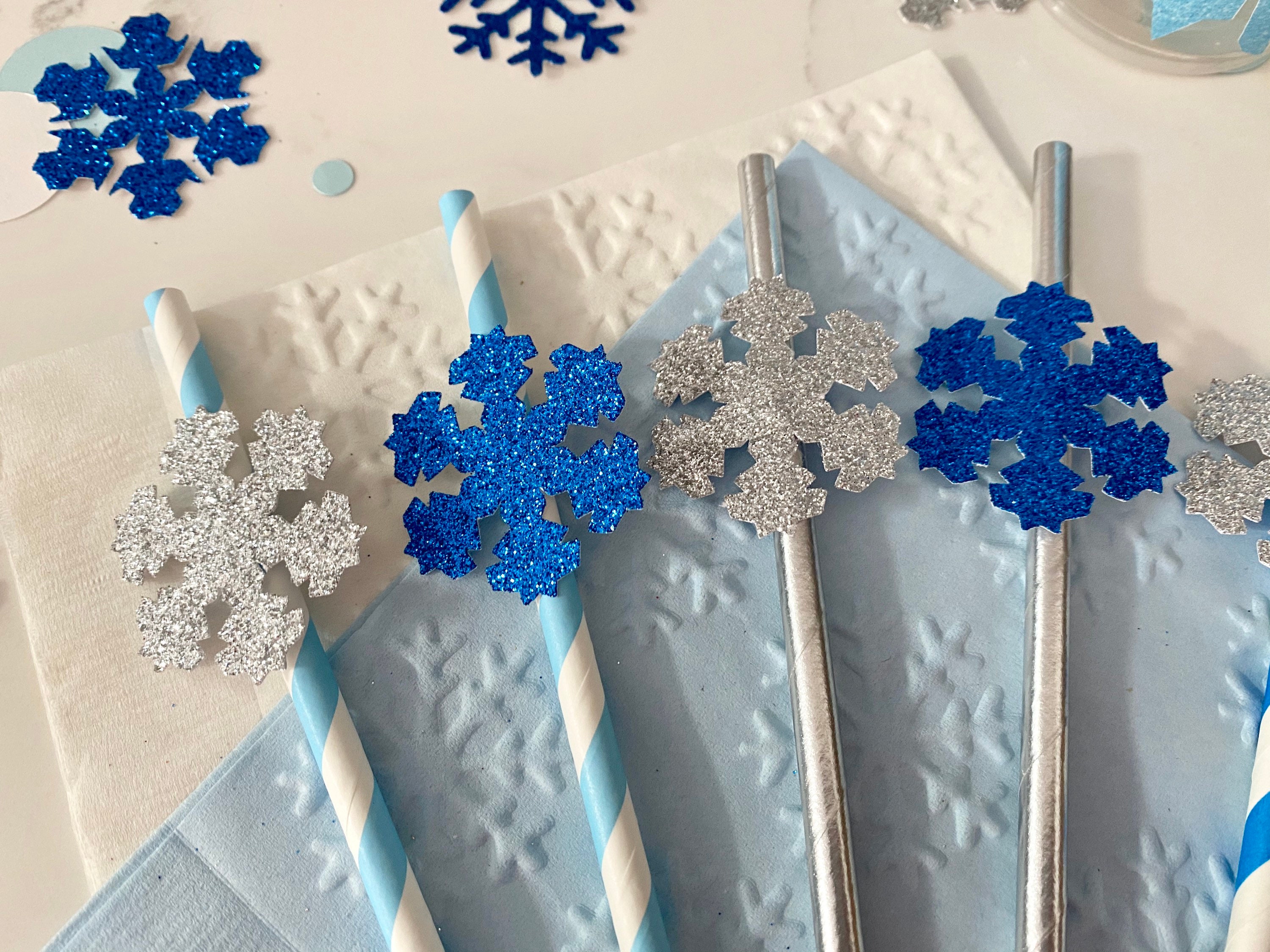 Snowflake Straws qty. 12 Winter Onederland Straws Paper 
