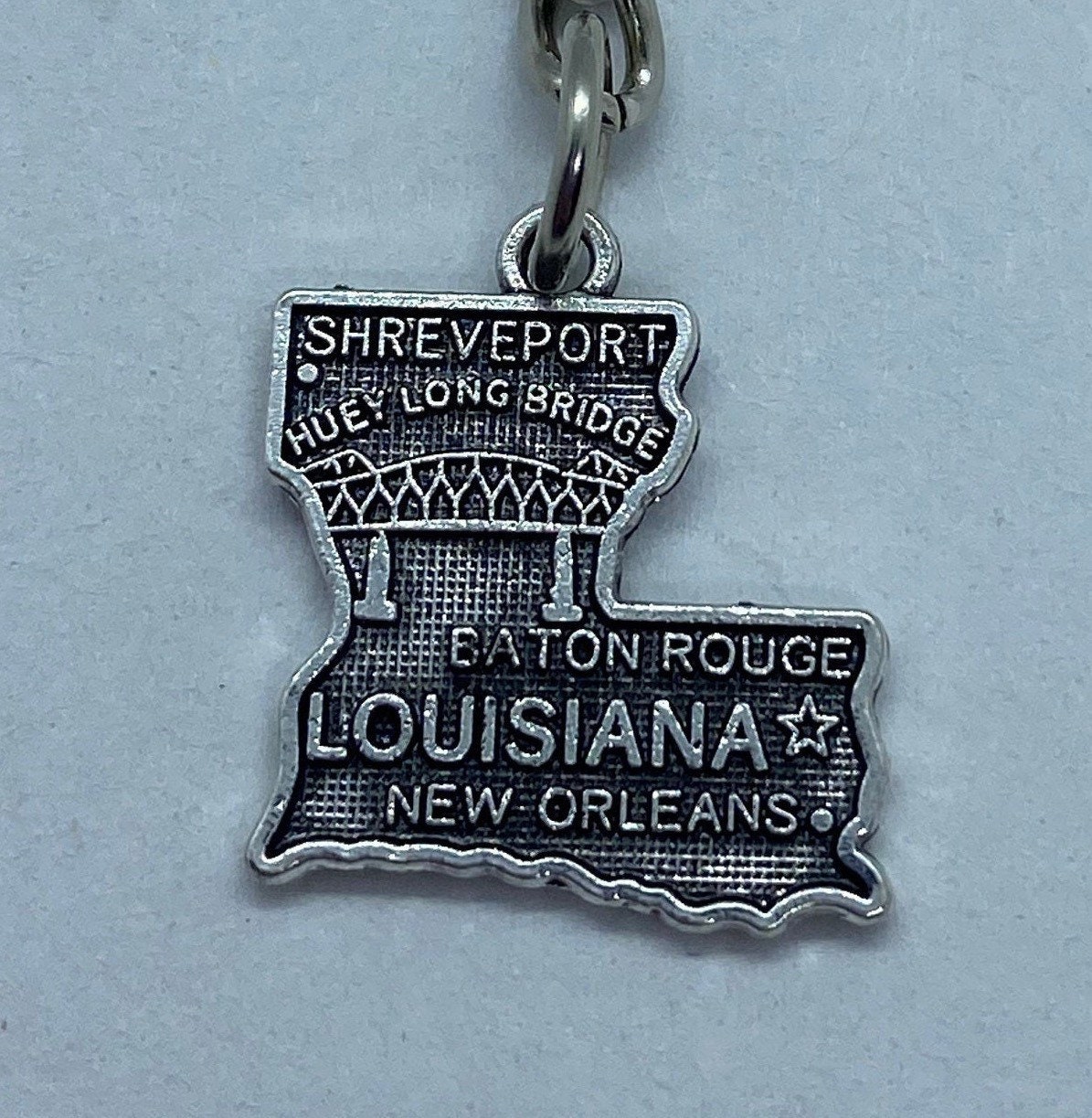 Louisiana State Keychain with Cities