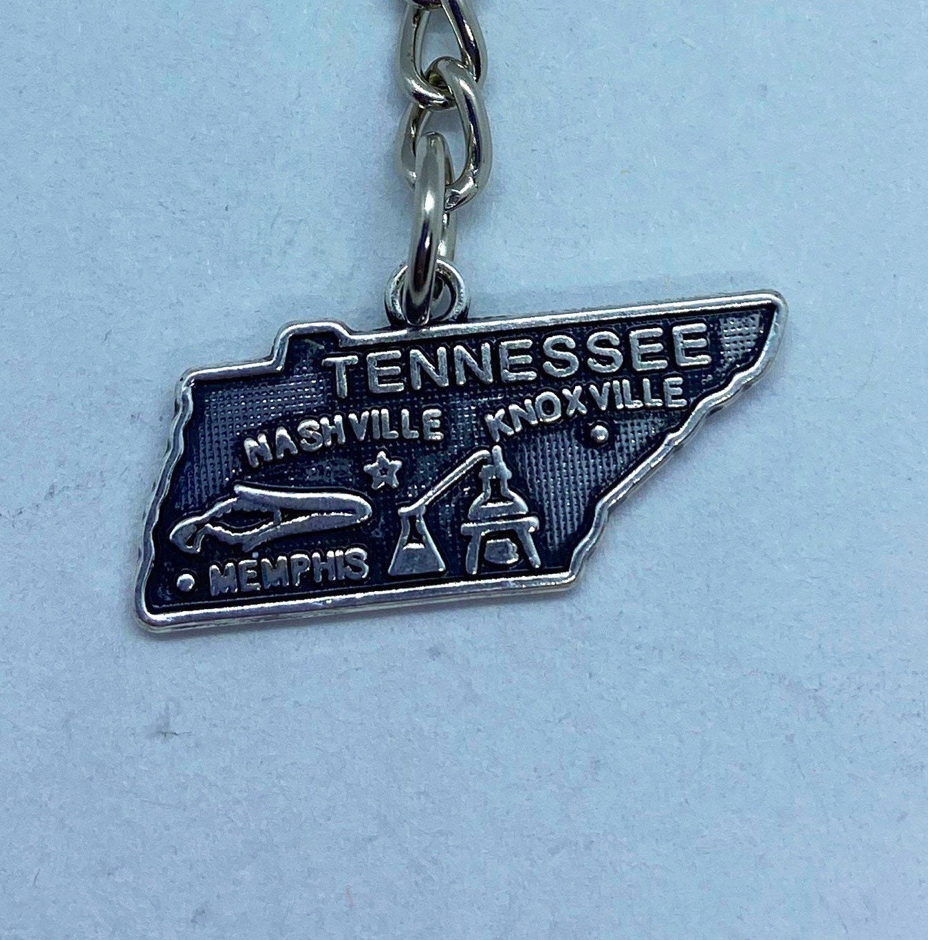 SimplyKeychainsBySam Louisiana State Keychain with Cities