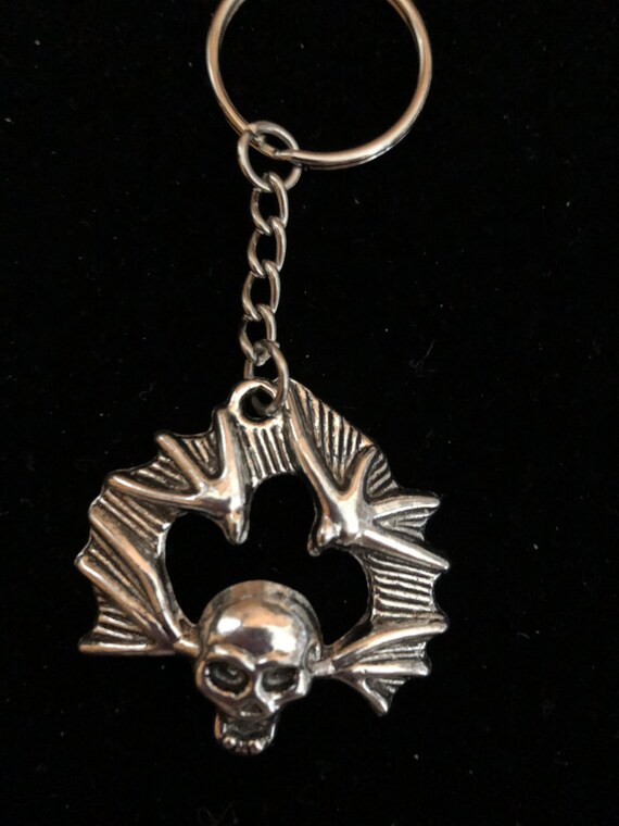 Silver-Colored Skull Keychain