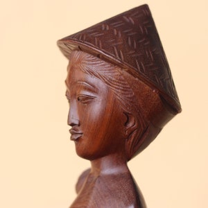Vintage Bali Woman Wood Carving Figurine Beautiful Lady Sculpture. Indonesia Handicrafts Home Decor.