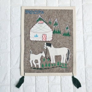 Kyrgyz embroidery - Etsy 日本