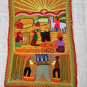 Tapisserie péruvienne vintage en laine : broderie des îles Uros, art populaire du lac Titicaca
