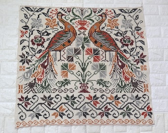 ヴィンテージ ラオス 手刺繍 孔雀 タペストリー：ラオスの民芸品