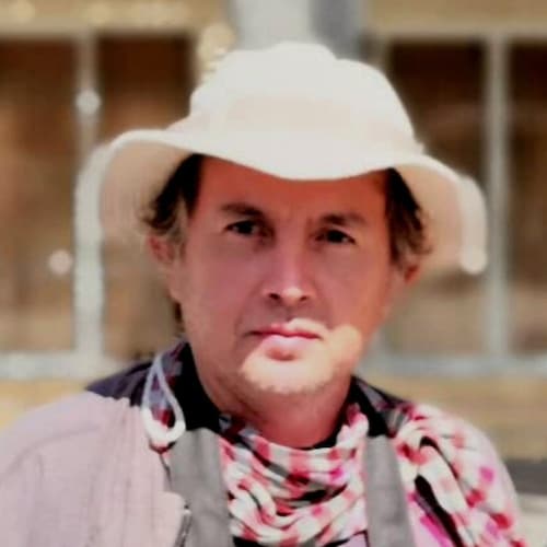 ヴィンテージペルーウールタペストリー：手刺繍のチムー民芸壁掛け