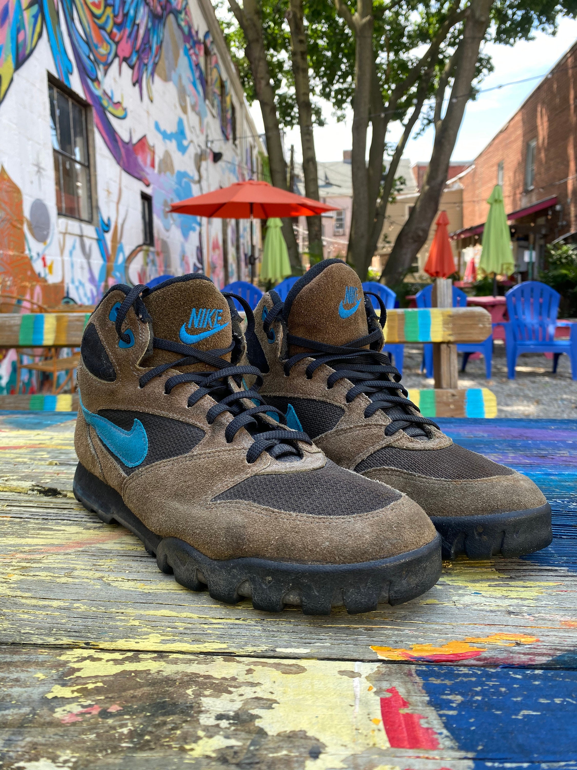 1990's nike acg shoes