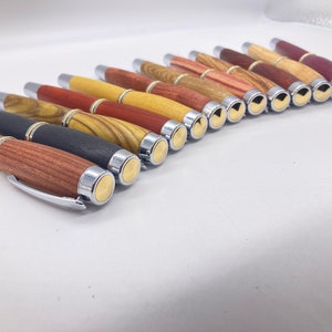 Uw gepersonaliseerde gewenste vulpen XL met Bock-punt en gravure van fijn hout, met de hand gedraaid - uniek cadeau-idee