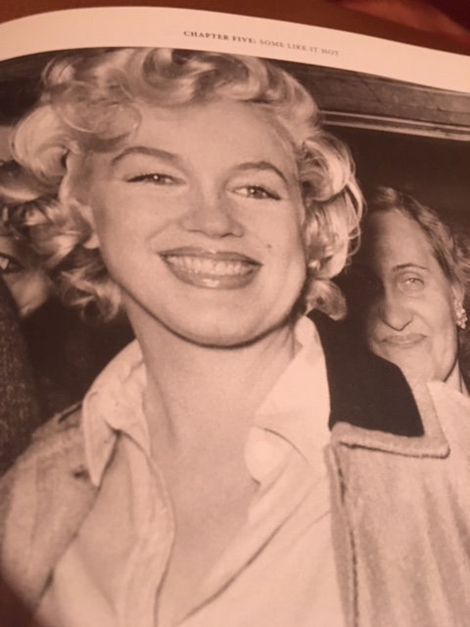 Unseen Marilyn Monroe Autopsy Photos Surface: The Truth Revealed - 74kmqu5