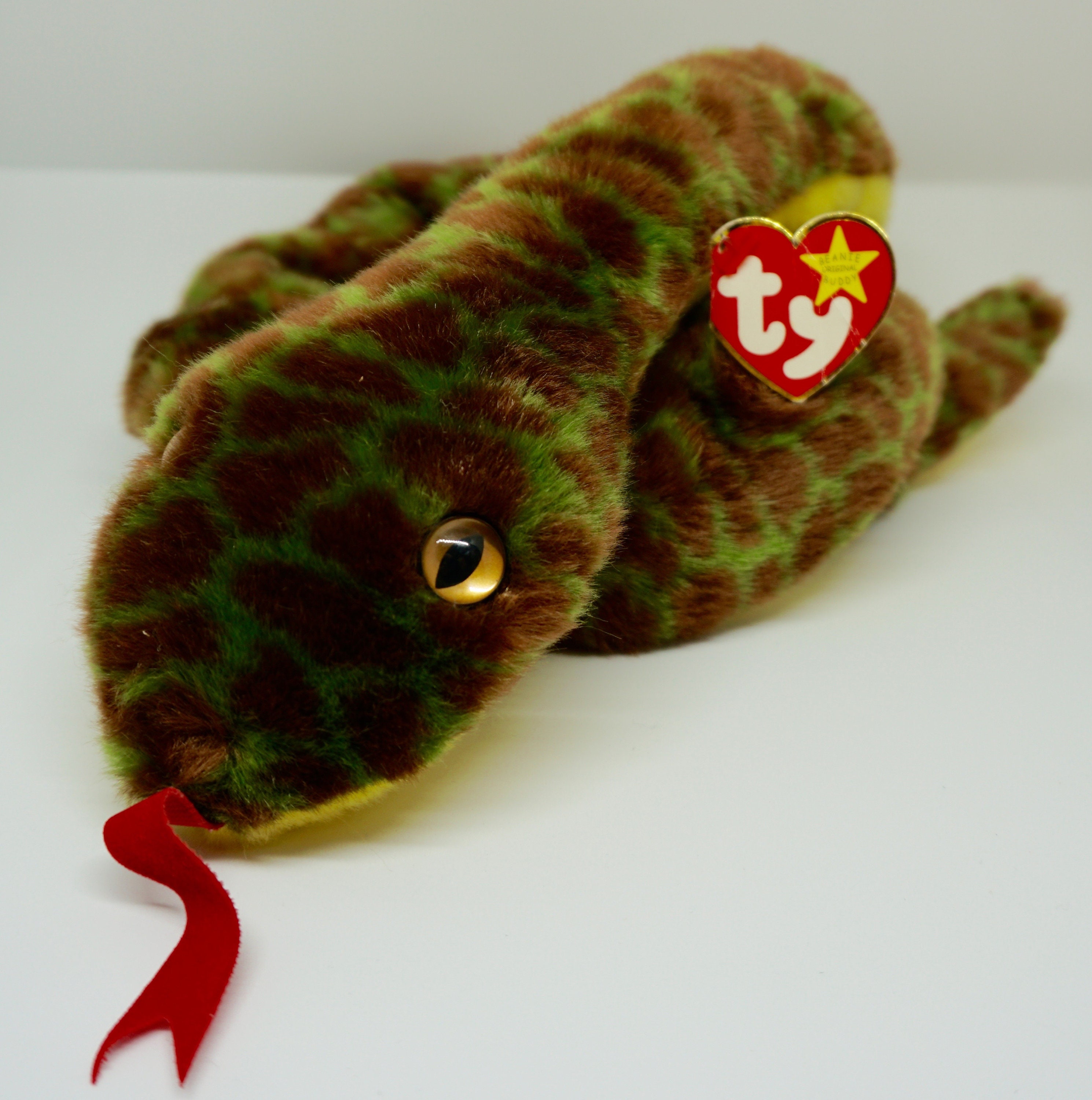 Sitdow: Slither Wing Plush