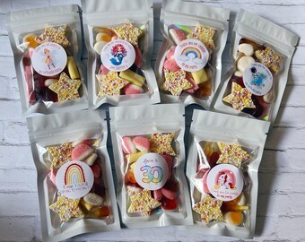 Personalised Birthday sweets Party bag sweets rainbow mermaid unicorn dinosaur robot ballerina farm space fairy 30th 50th 60th Any theme