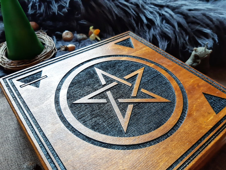 Pentagram Altar box, Tarot card box, Witchcraft supply image 7