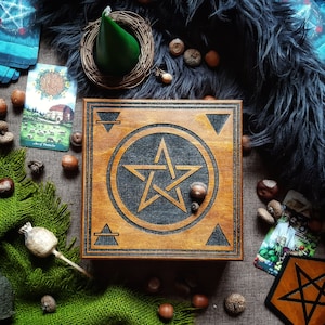 Pentagram Altar box, Tarot card box, Witchcraft supply