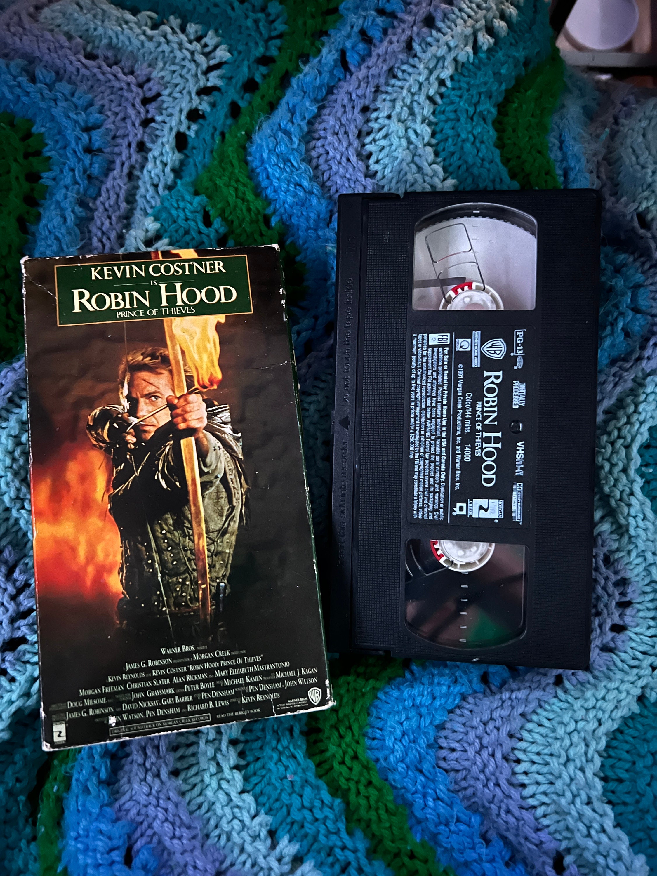 Kevin Costner Hand Signed VHS Cover - Rare Movie Memorabilia