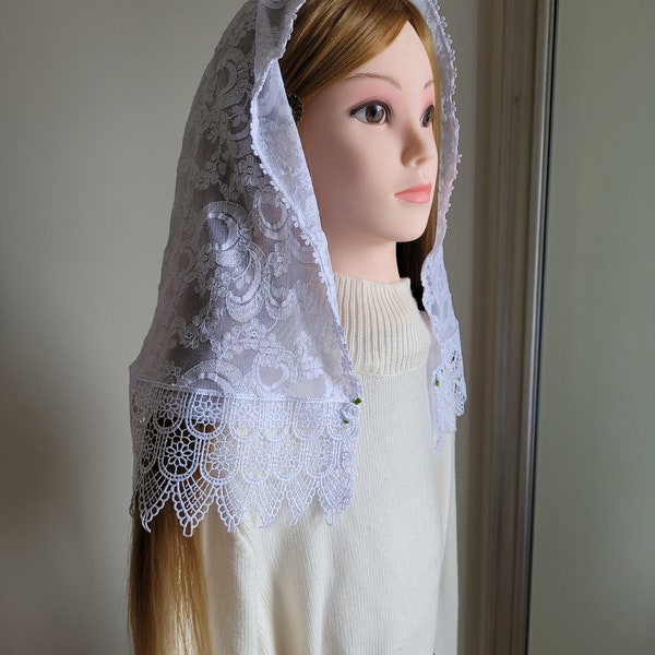 In albis sedens Angelus | white chapel veil | Easter Collection | Veiled in Dignity