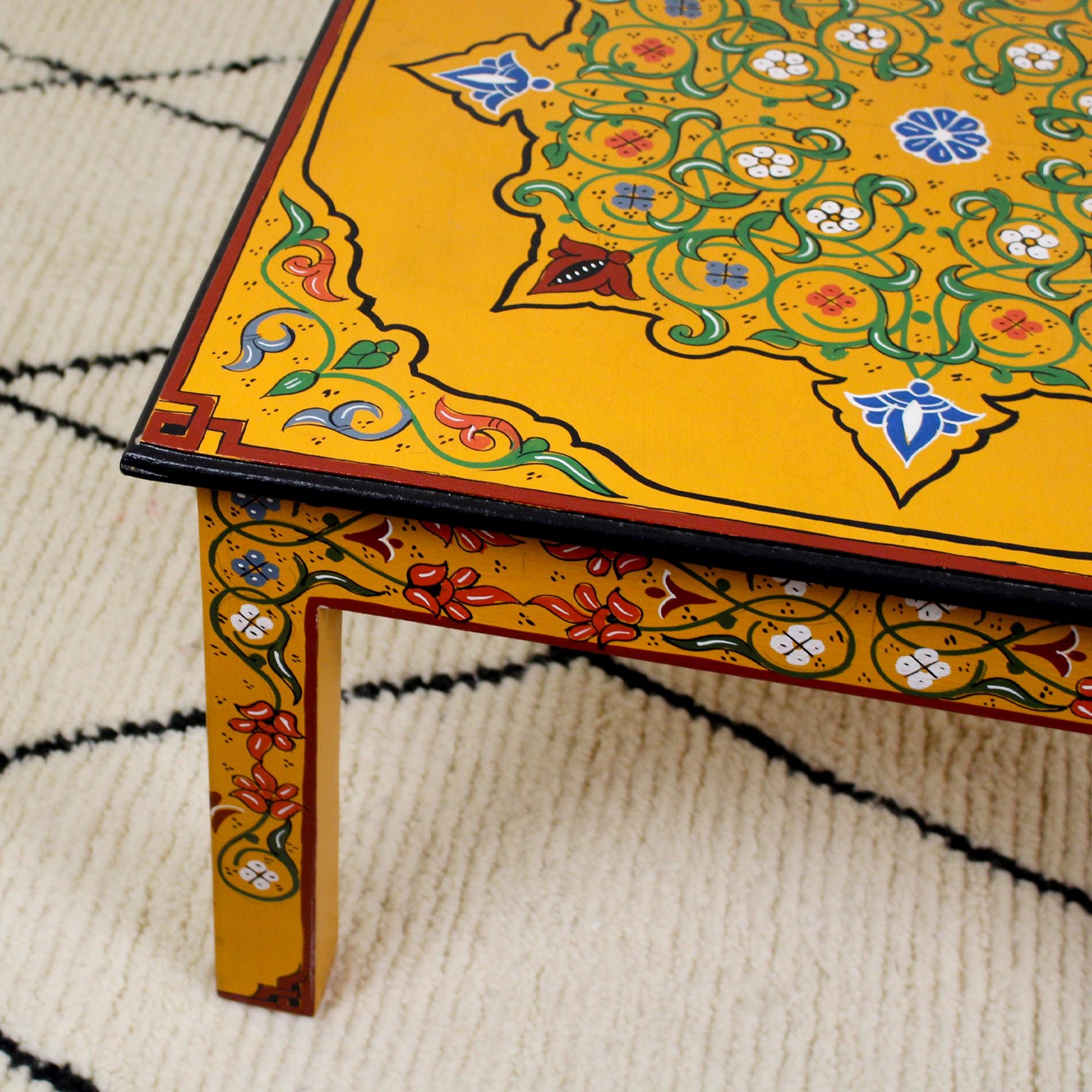 モロッコ テーブル、リビング ルームの装飾に最適なユニークなコーヒー