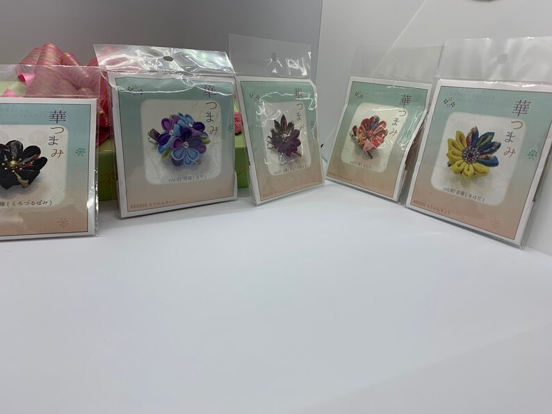 Hanashigoto Flower Japanese craft Tsumami -Crafts Brooch DIY KIT Kanzashi Kit