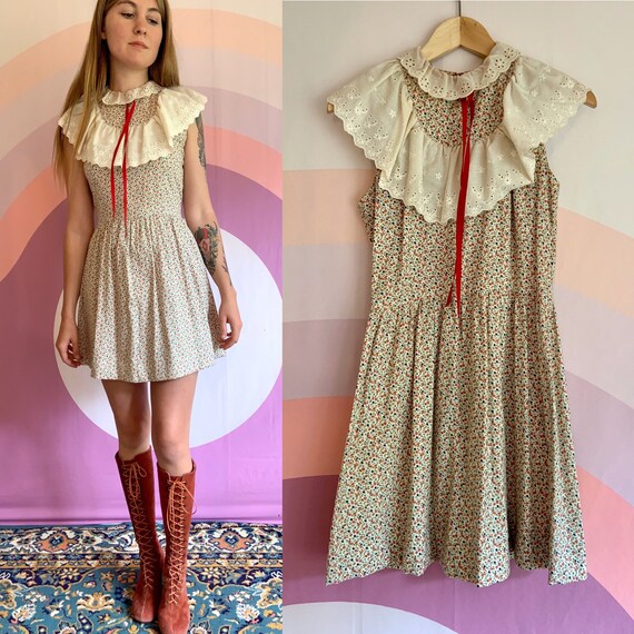 1970s Gunne Sax Prairie Inspired Red Floral Mini D