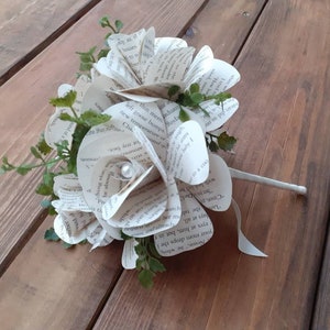 Book Rose Bridal Bouquet, Book Flower Bouquet, Wedding Bouquet, Literary Wedding, Paper Flower Bouquet, Storybook Wedding, Bookworm Bouquet image 1