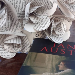 Jane Austen Book Roses, Persuasion Book Page Flowers, Literary Gift, Bibliophile, Bookworm Gift, Book Page Decorations, Bookish Gift