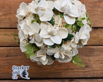 Sola Wood Bridal Bouquet w/ Matching Boutonniere, Classic Ivory Brides Bouquet, Wooden Flower Wedding Bouquet, Keepsake Bouquet